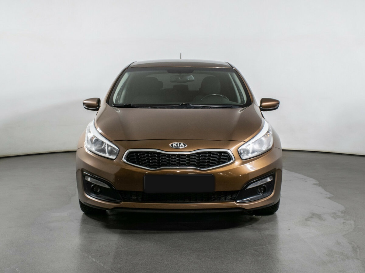 Купить Kia Ceed II Рестайлинг, 2016, 109 000 км, фото №2