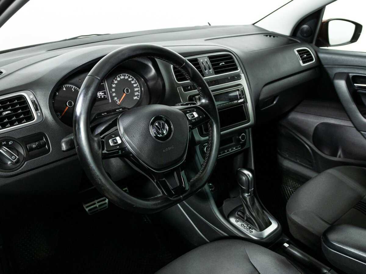 Купить Volkswagen Polo, 2016, 194 544 км, фото №11