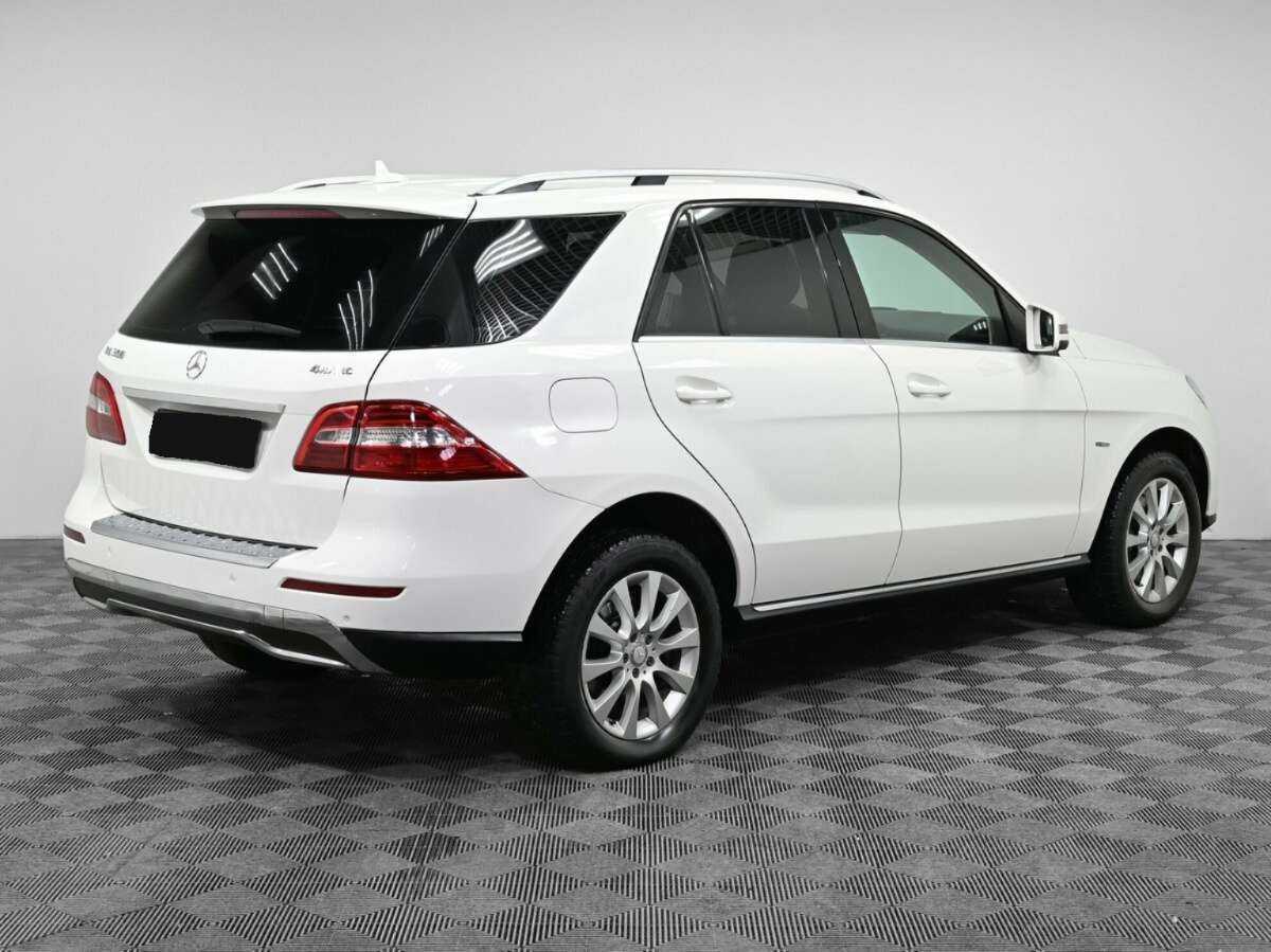 Купить Mercedes-Benz M-Класс 350, 2012, 168 000 км, фото №2