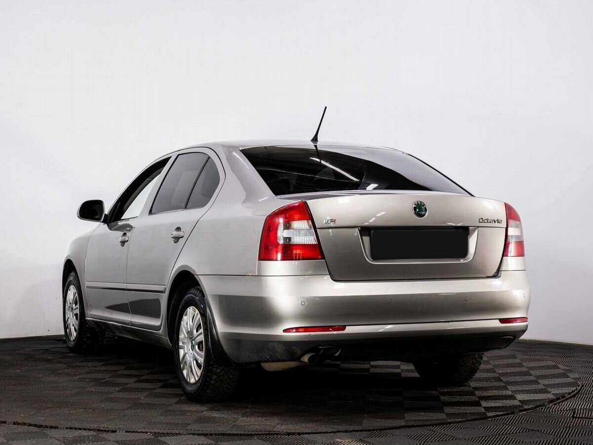 Купить Skoda Octavia, 2012, 131 000 км, фото №4
