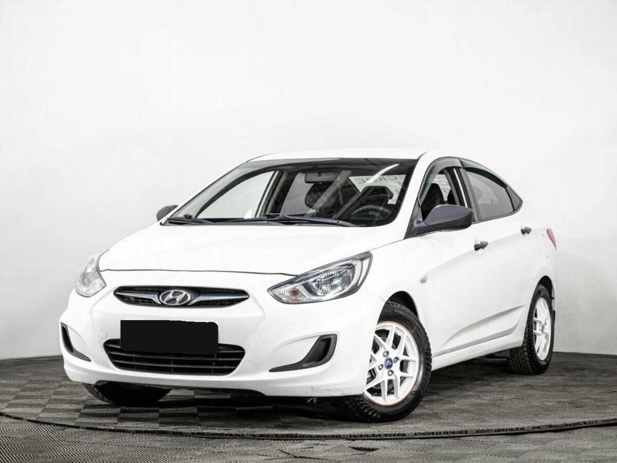 Купить Hyundai Solaris, 2013, 350 000 км, фото №1
