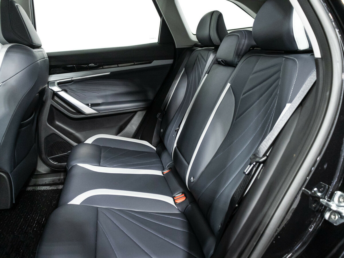 Купить Geely Atlas II, 2023, 17 293 км, фото №8