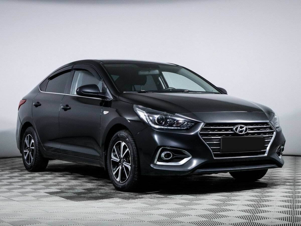 Купить Hyundai Solaris II, 2018, 147 146 км, фото №3