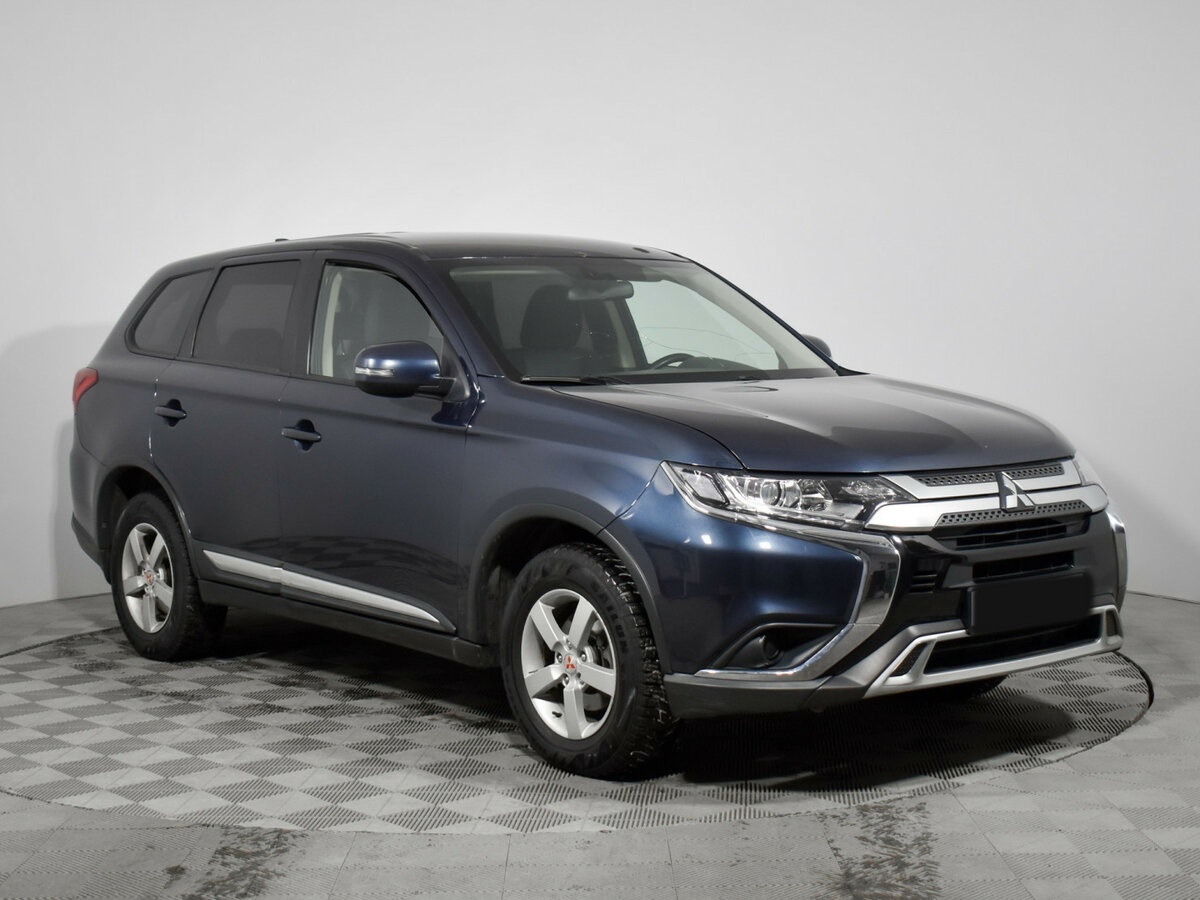 Купить Mitsubishi Outlander III Рестайлинг 3, 2019, 140 400 км, фото №3