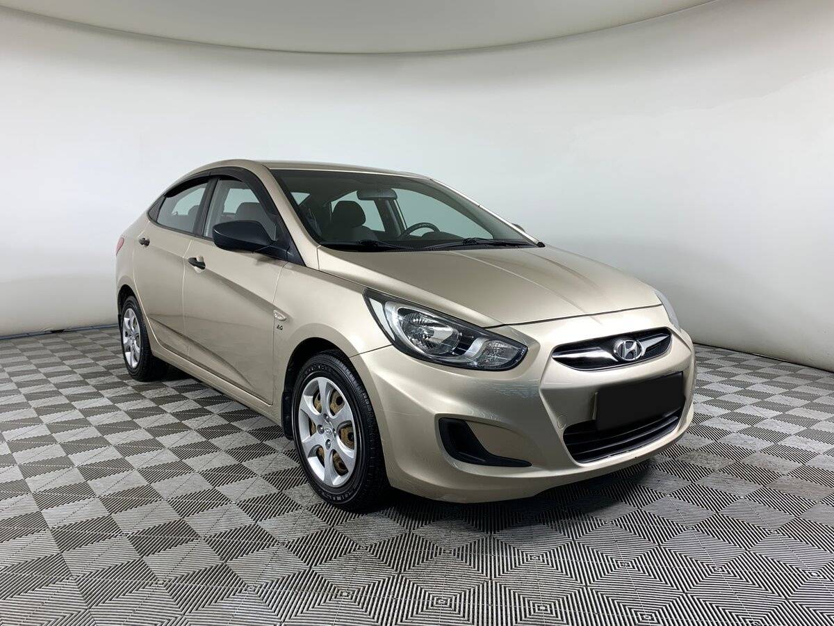 Купить Hyundai Solaris, 2012, 89 371 км, фото №3