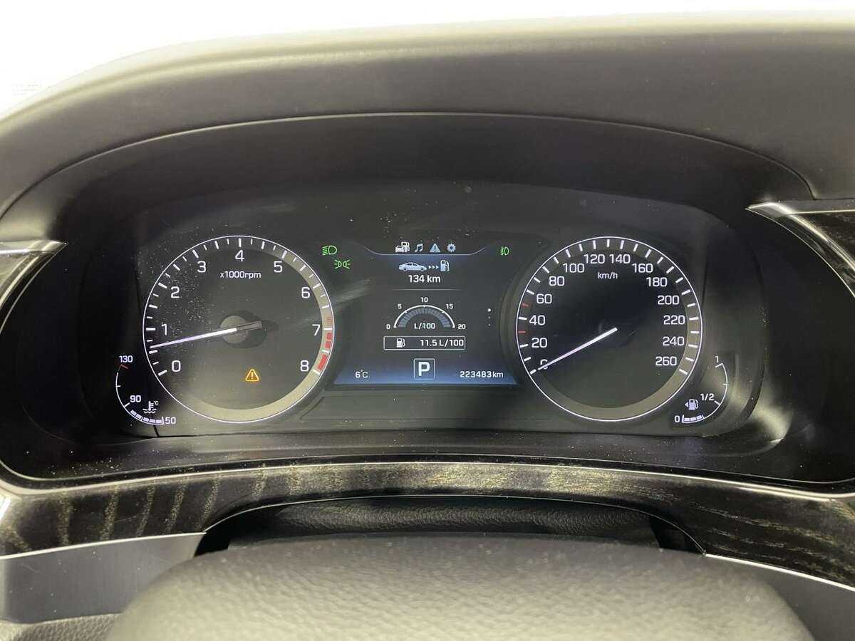 Купить Hyundai Equus, 2013, 223 480 км, фото №11