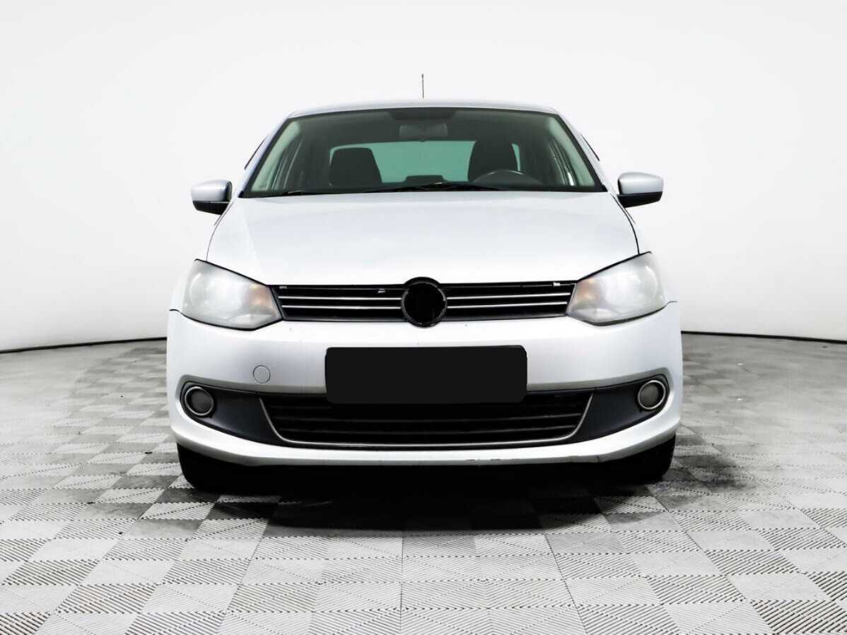 Купить Volkswagen Polo, 2012, 235 428 км, фото №2