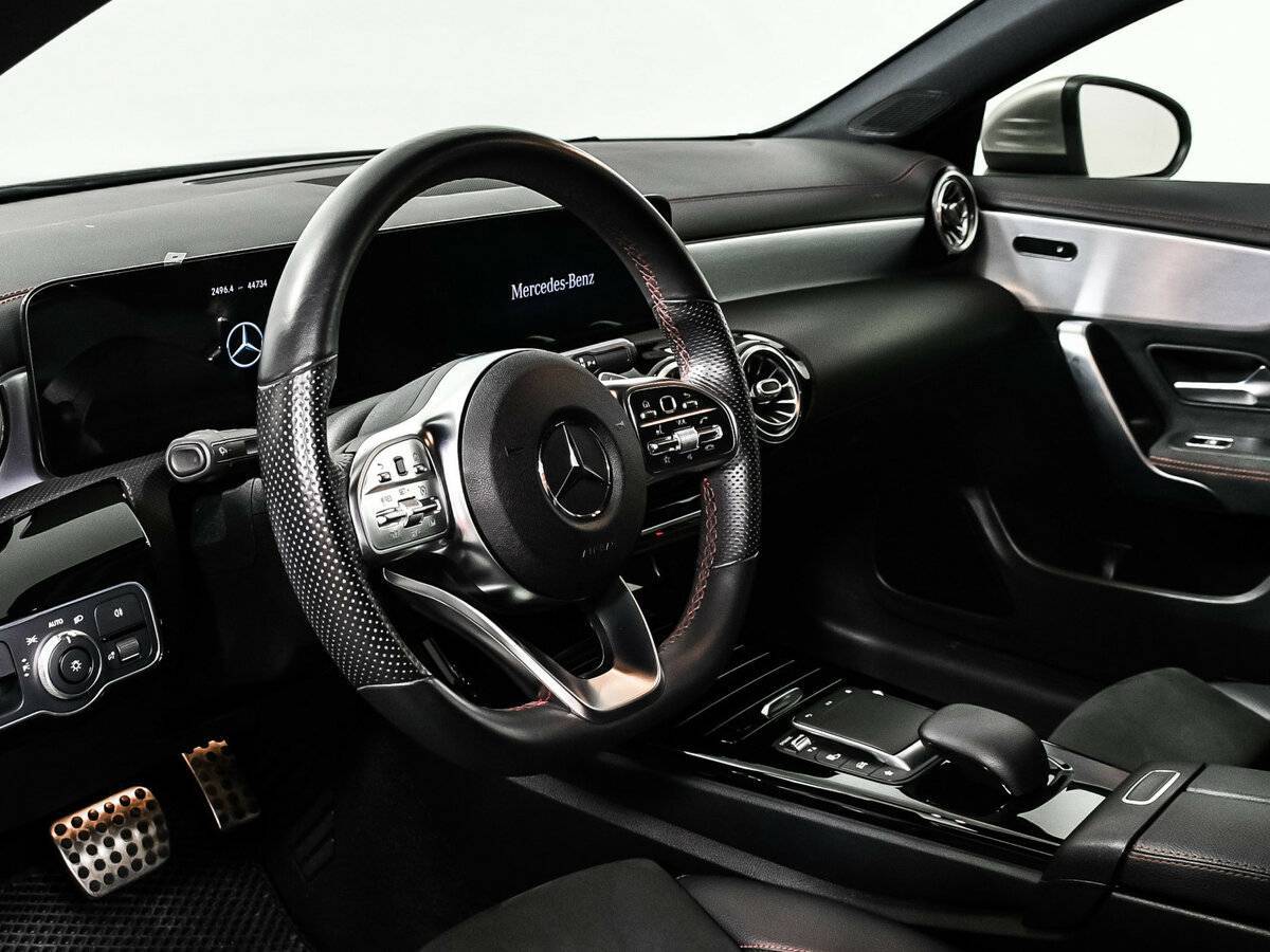 Купить Mercedes-Benz CLA 200, 2020, 44 731 км, фото №12