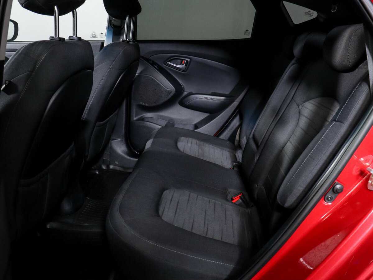 Купить Hyundai ix35, 2013, 234 683 км, фото №10