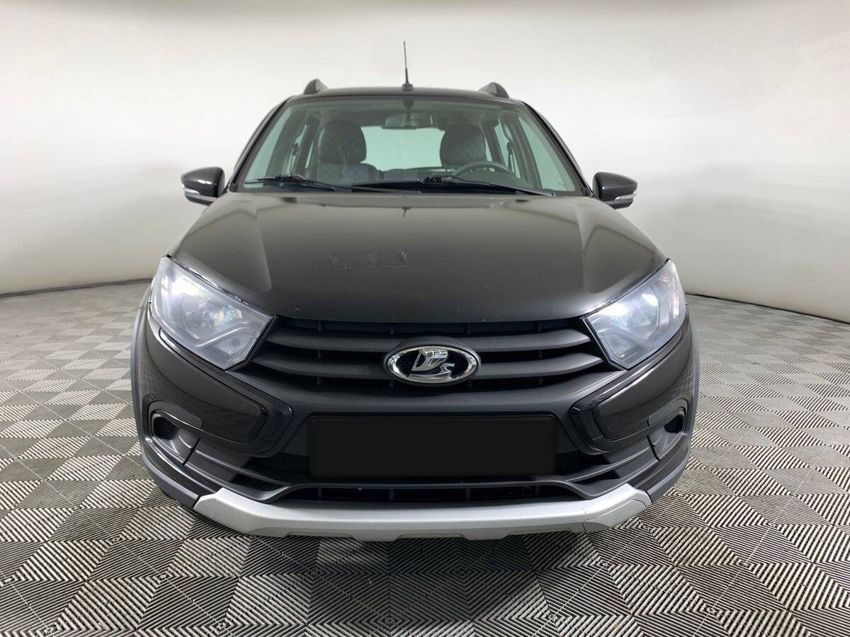 Купить Lada (ВАЗ) Granta Cross, 2023, 69 939 км, фото №2