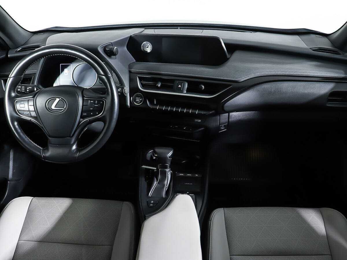 Купить Lexus UX 200, 2019, 23 916 км, фото №10