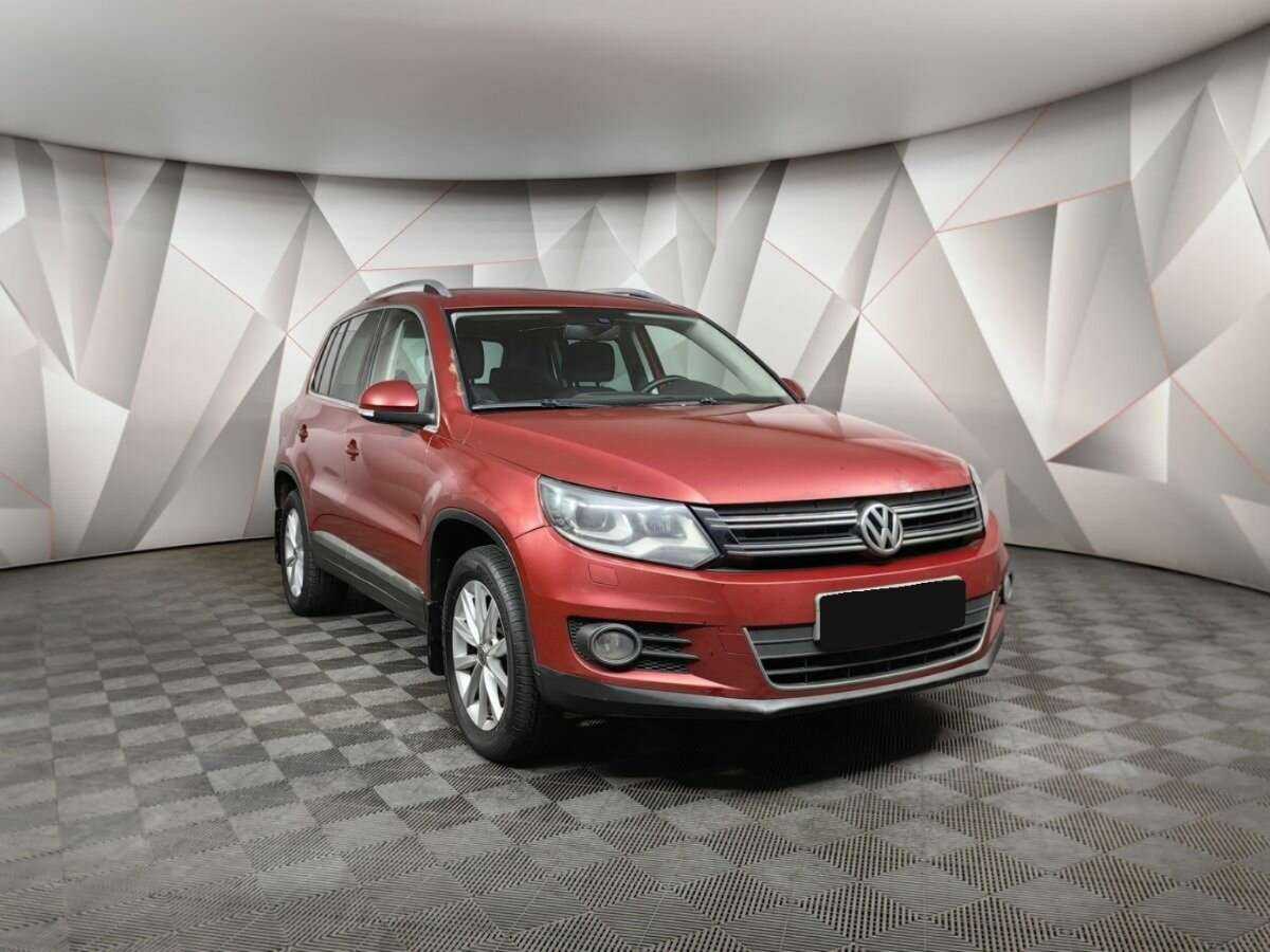 Купить Volkswagen Tiguan, 2012, 326 106 км, фото №3