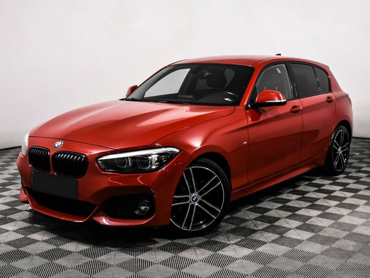 Купить BMW 1 серии 118i, 2018, 89 400 км, фото №1