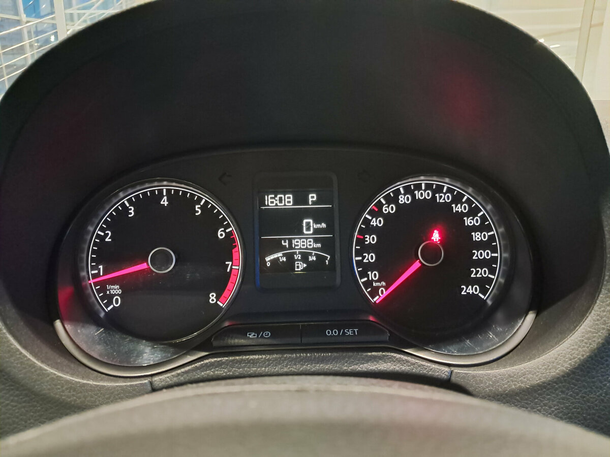 Купить Volkswagen Polo V Рестайлинг, 2017, 41 987 км, фото №13