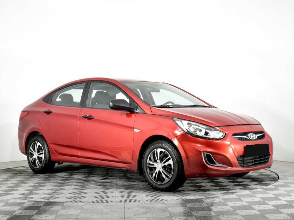 Купить Hyundai Solaris, 2013, 126 616 км, фото №3
