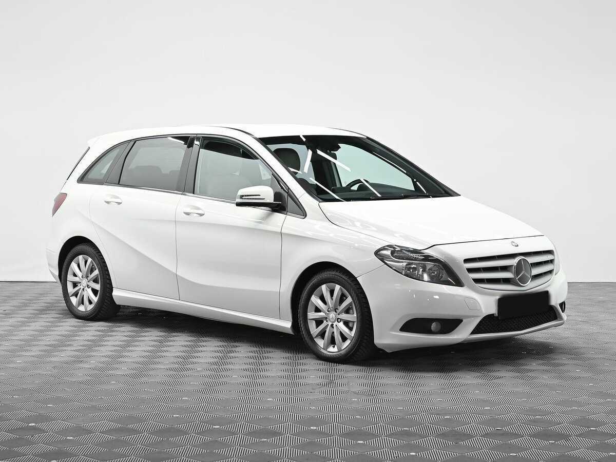 Купить Mercedes-Benz B-Класс 180, 2013, 157 000 км, фото №2