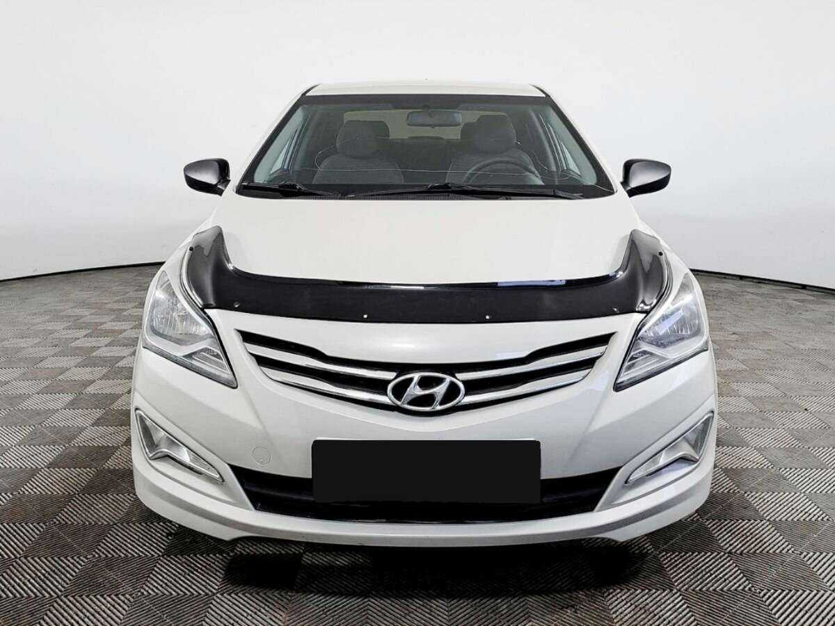 Купить Hyundai Solaris, 2015, 192 000 км, фото №2