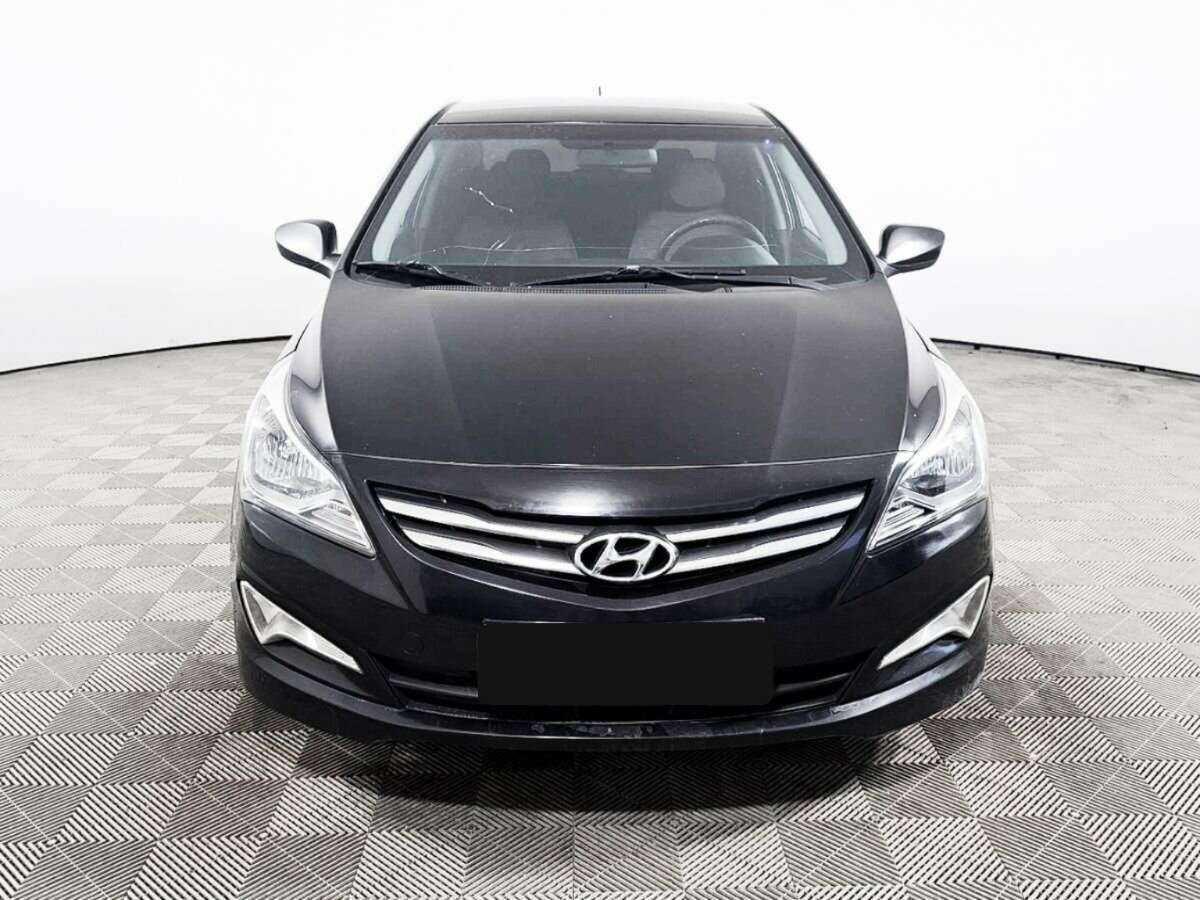 Купить Hyundai Solaris, 2015, 205 000 км, фото №2