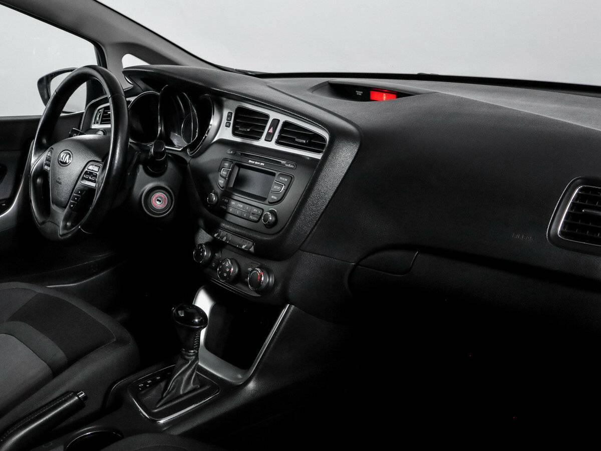 Купить Kia Ceed II, 2015, 112 493 км, фото №7