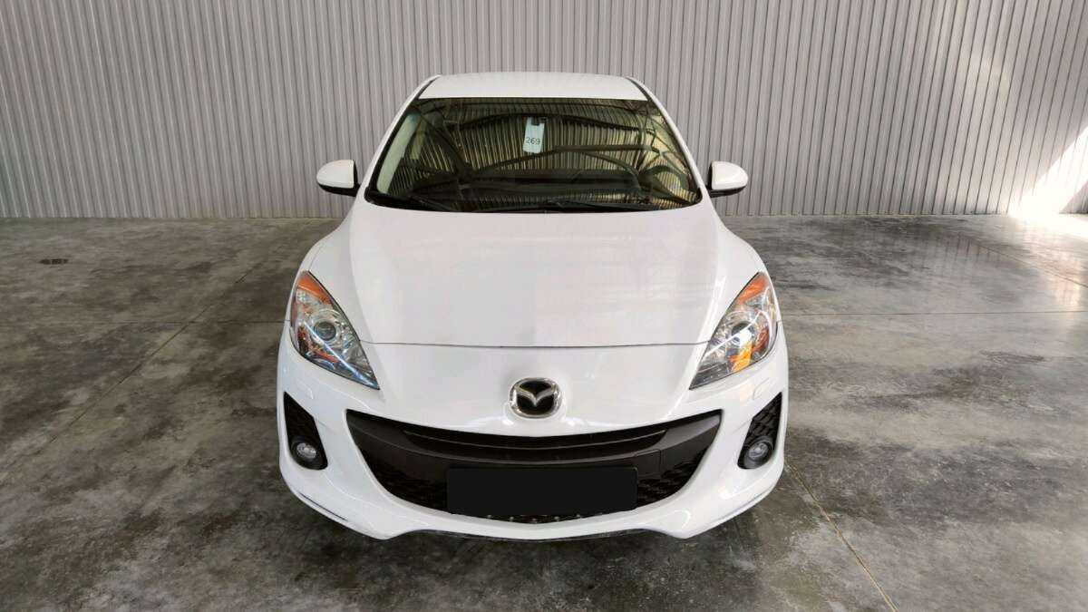 Купить Mazda 3, 2012, 260 171 км, фото №2