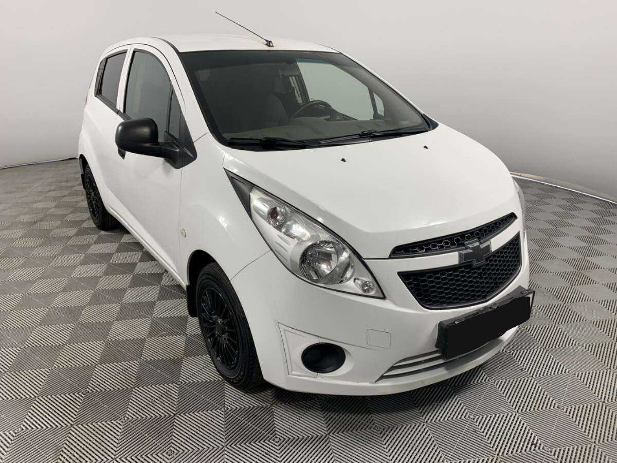 Купить Chevrolet Spark, 2013, 30 132 км, фото №3