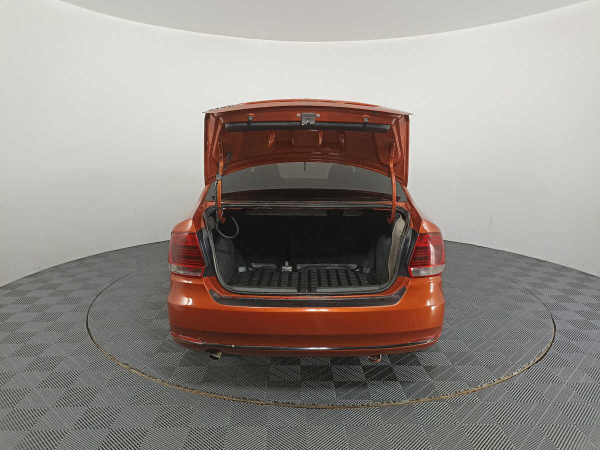 Купить Volkswagen Polo, 2017, 325 551 км, фото №9