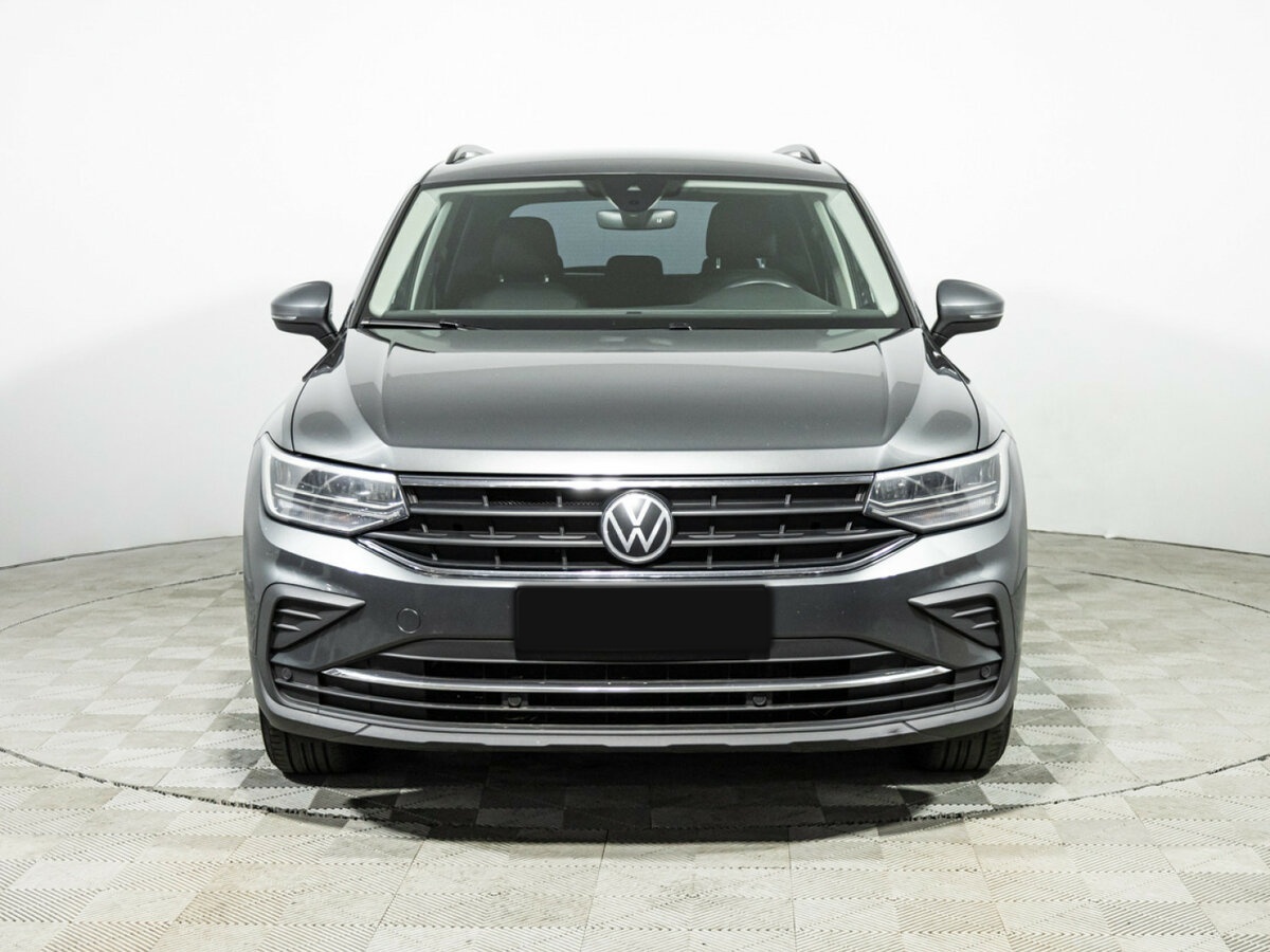 Купить Volkswagen Tiguan II Рестайлинг, 2022, 49 159 км, фото №2