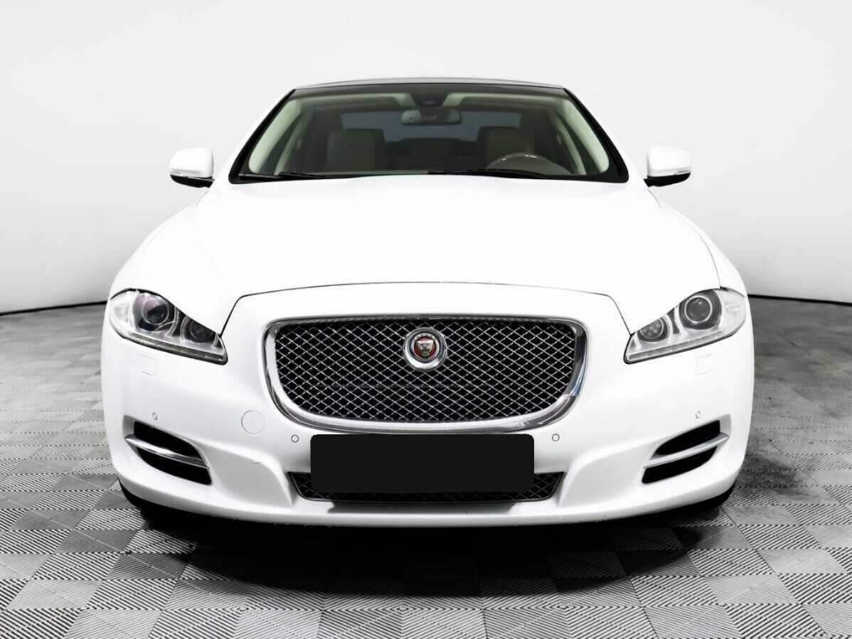 Купить Jaguar XJ, 2012, 147 000 км, фото №2