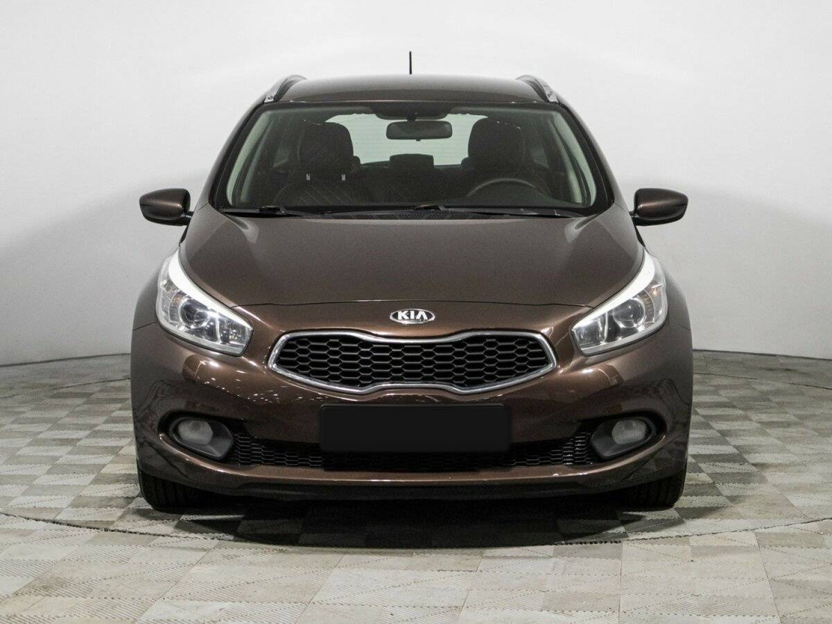 Купить Kia Ceed, 2013, 217 370 км, фото №2