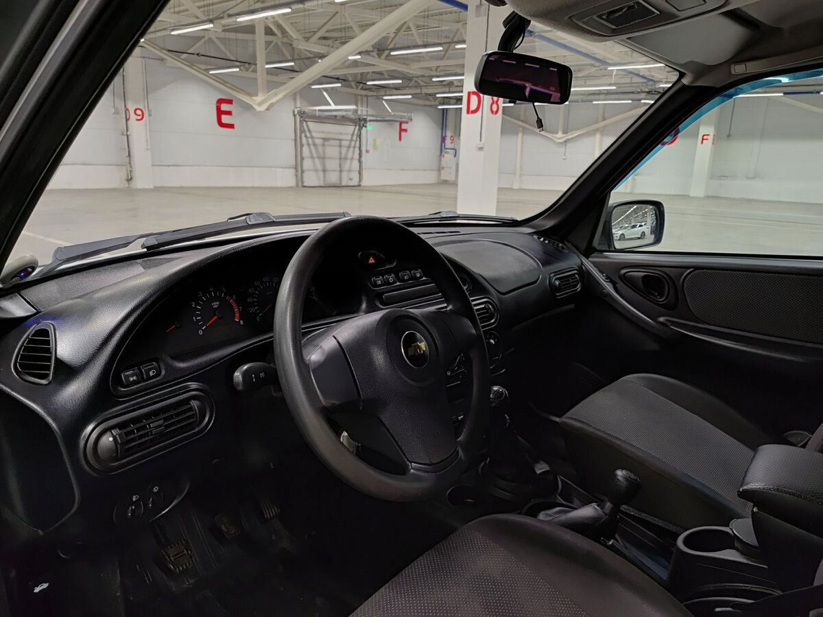 Купить Chevrolet Niva I Рестайлинг, 2017, 117 102 км, фото №16