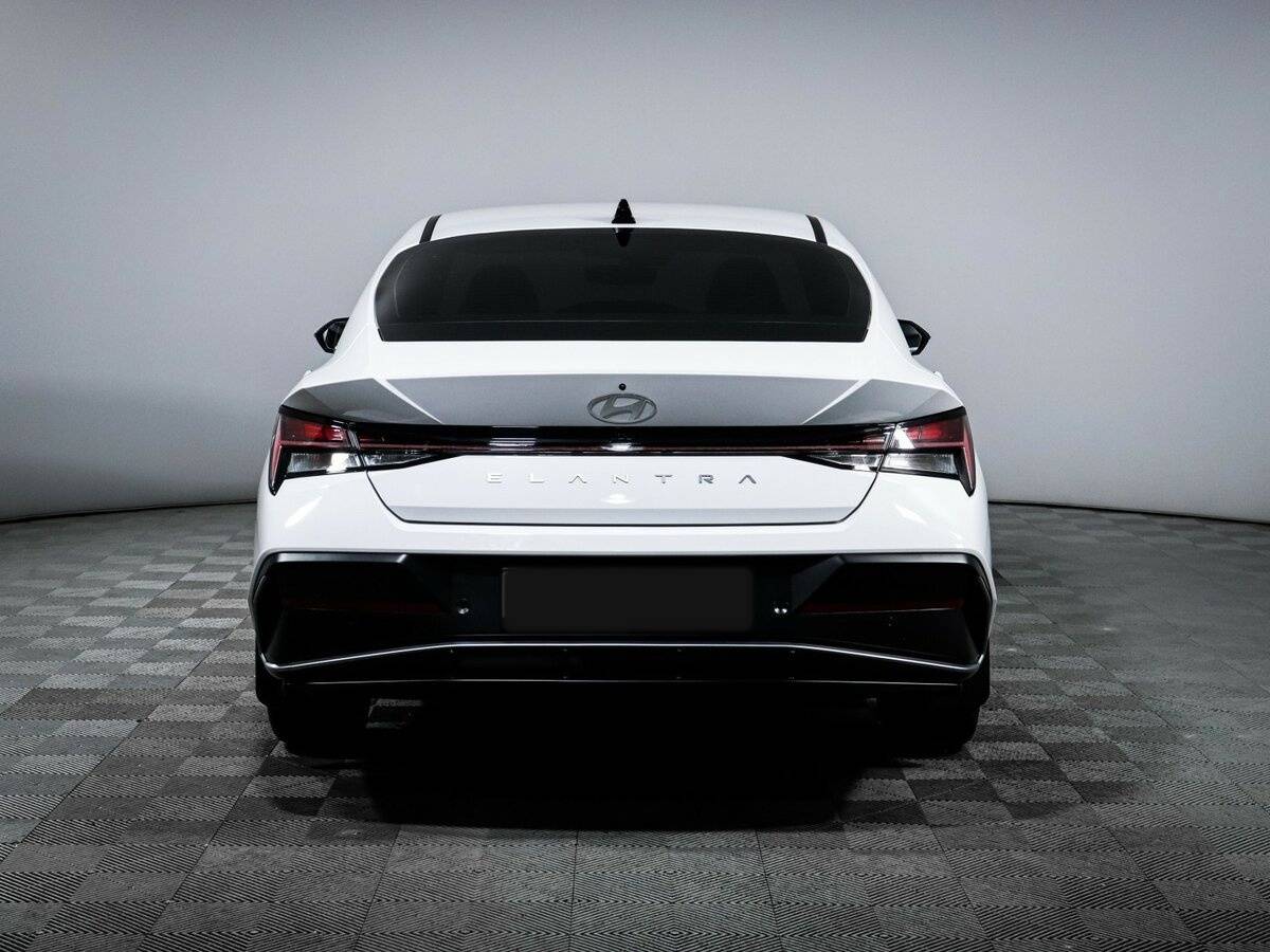 Купить Hyundai Elantra VII (CN7) Рестайлинг, 2024, 2 505 км, фото №5
