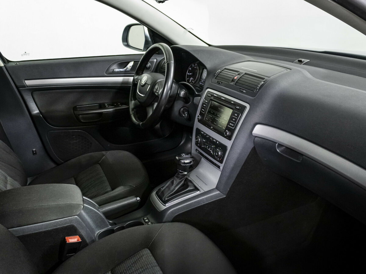 Купить Skoda Octavia DSG7 II (A5) Рестайлинг, 2013, 187 981 км, фото №7