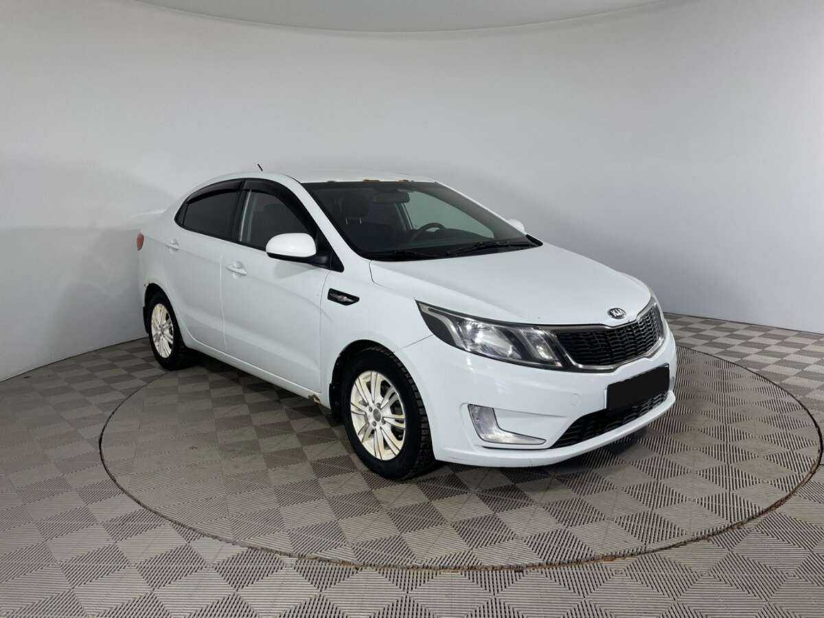 Купить Kia Rio 5-speed, 2013, 204 913 км, фото №3