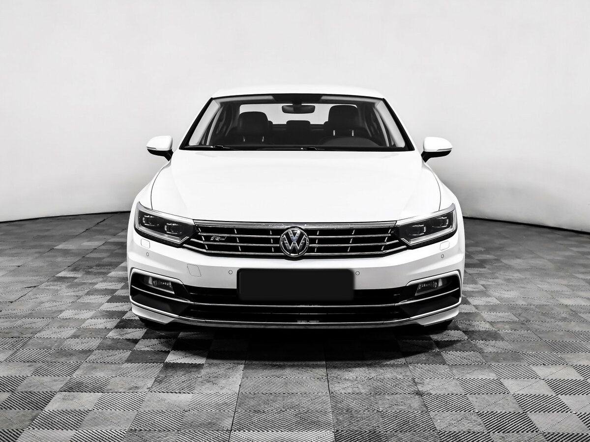 Купить Volkswagen Passat B8, 2018, 94 745 км, фото №2