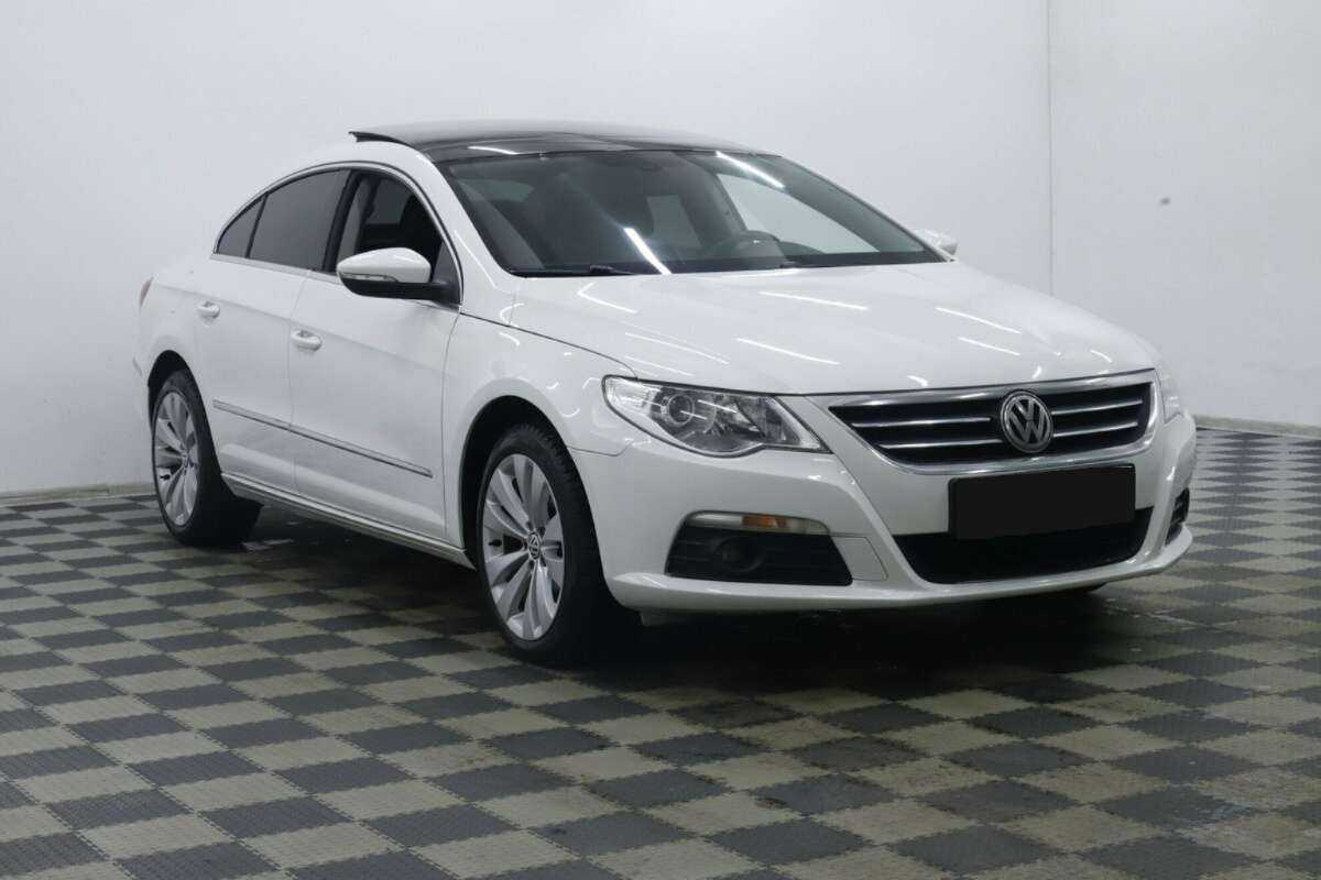 Купить Volkswagen Passat CC, 2012, 131 000 км, фото №3