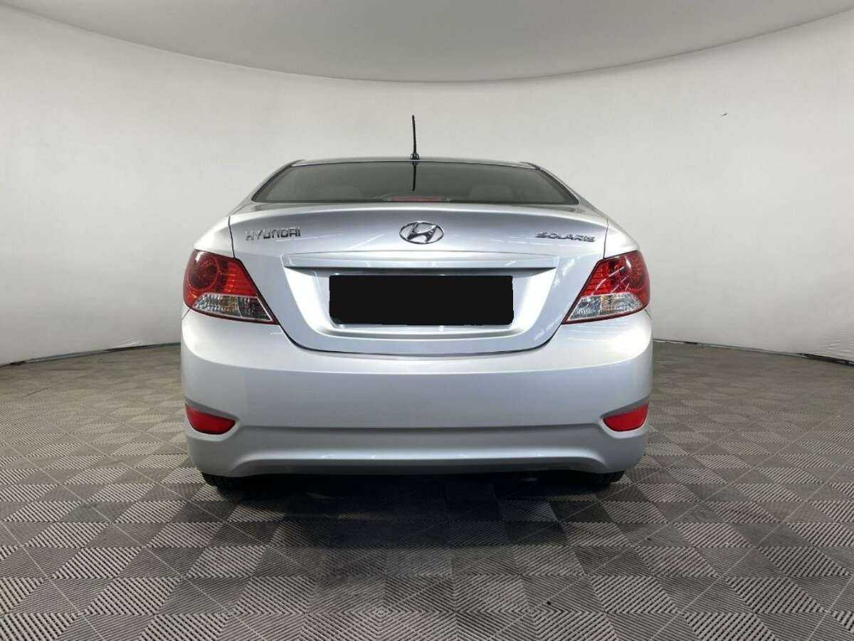 Купить Hyundai Solaris, 2014, 184 610 км, фото №3