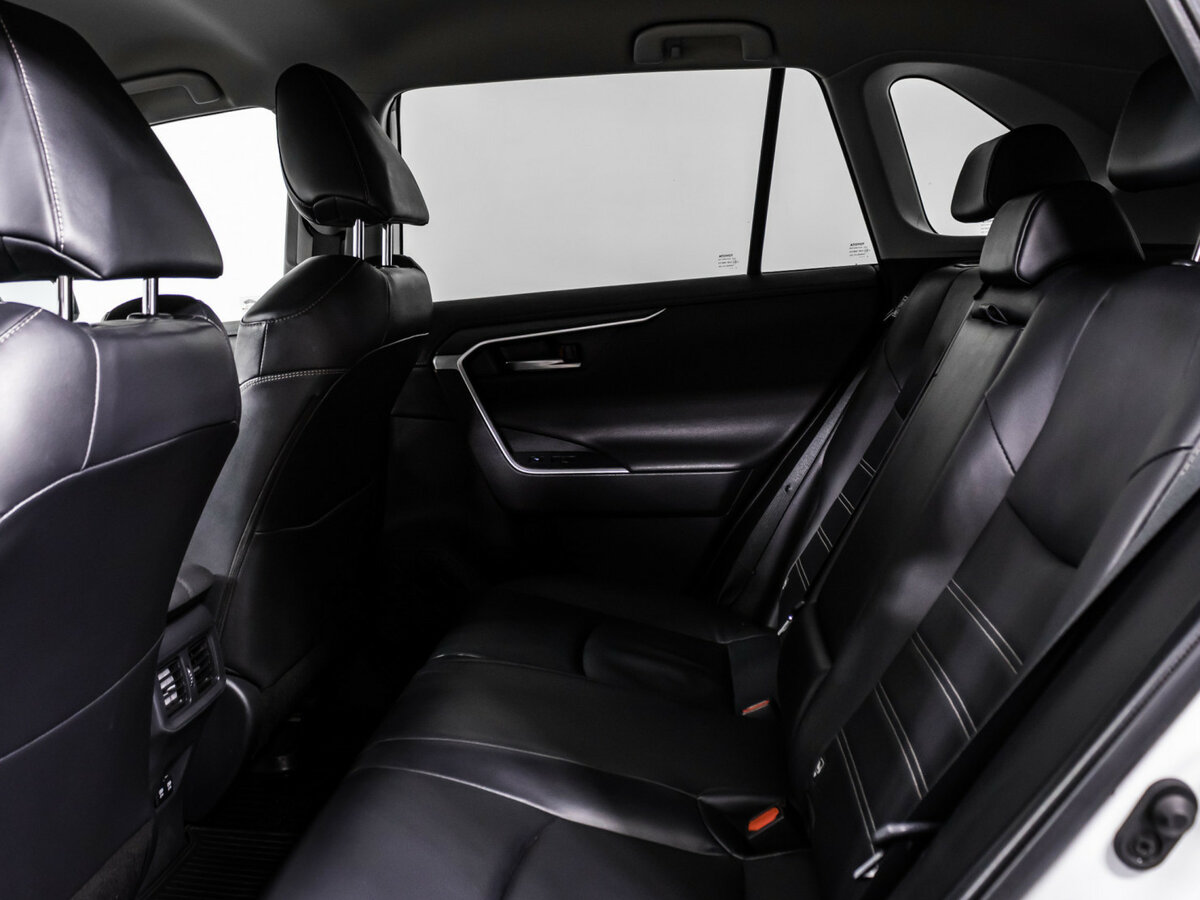 Купить Toyota RAV4 V (XA50), 2019, 89 800 км, фото №10