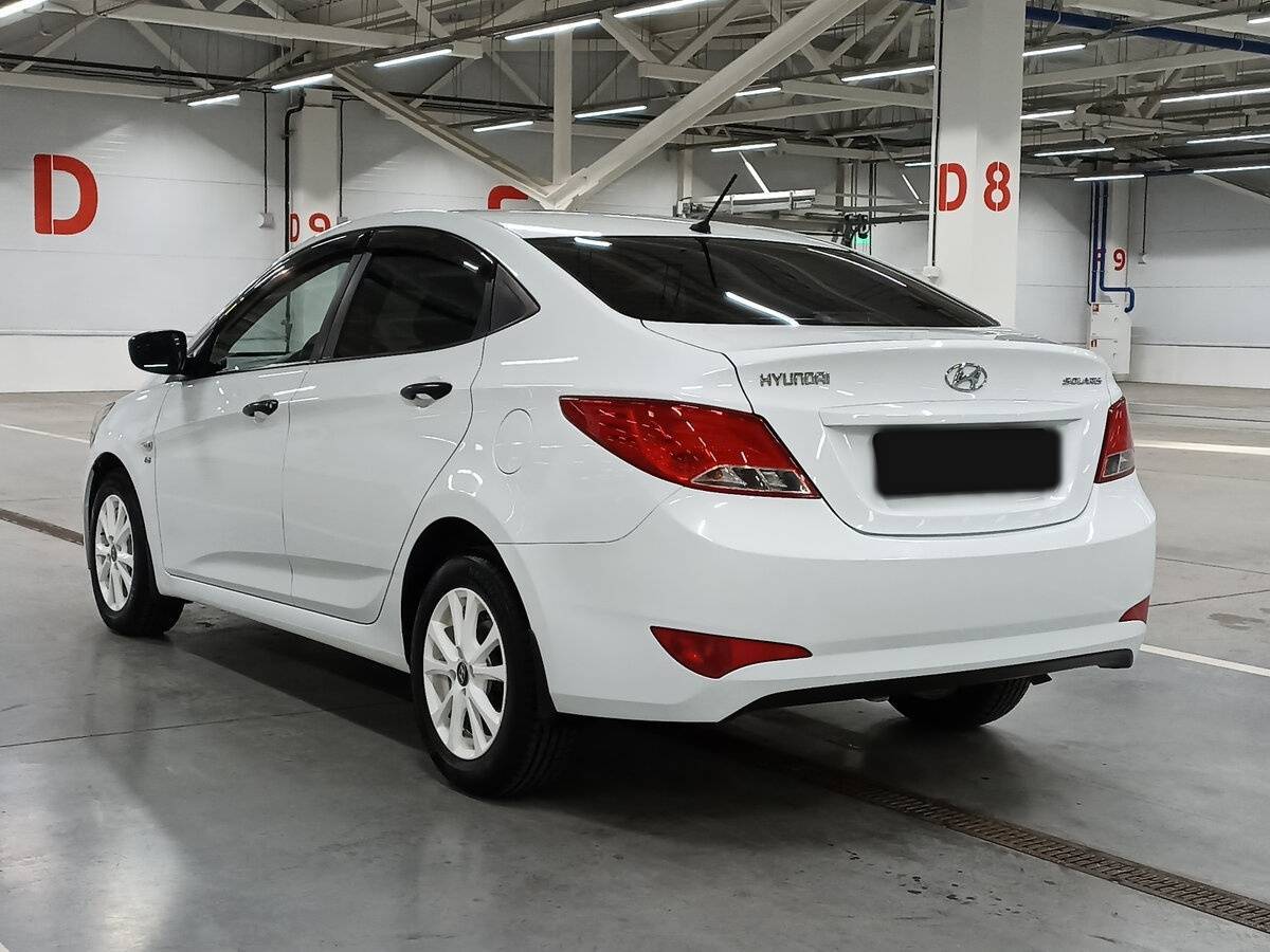 Купить Hyundai Solaris, 2015, 157 533 км, фото №7