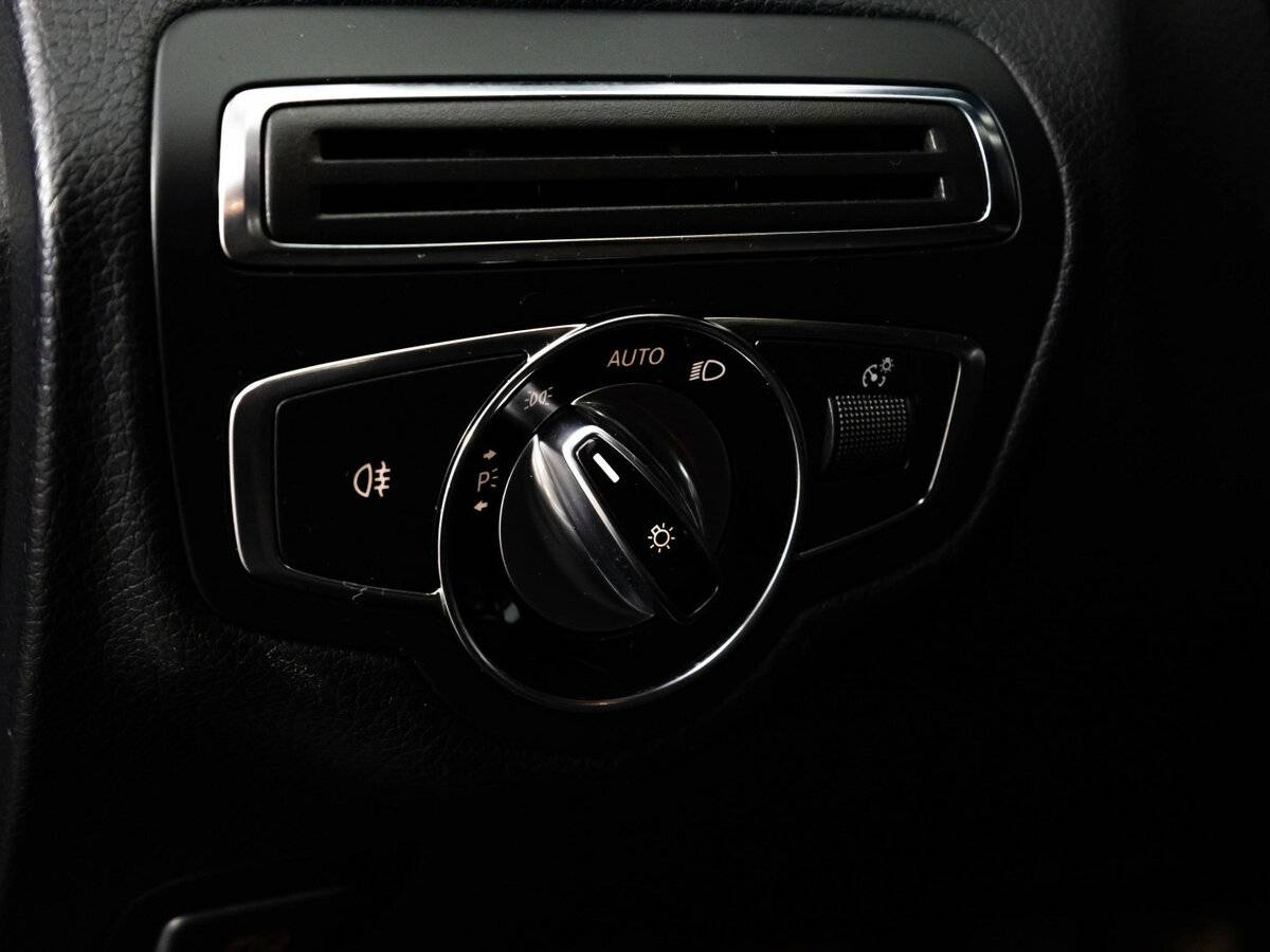 Купить Mercedes-Benz C-Класс 250 IV (W205), 2015, 137 890 км, фото №16