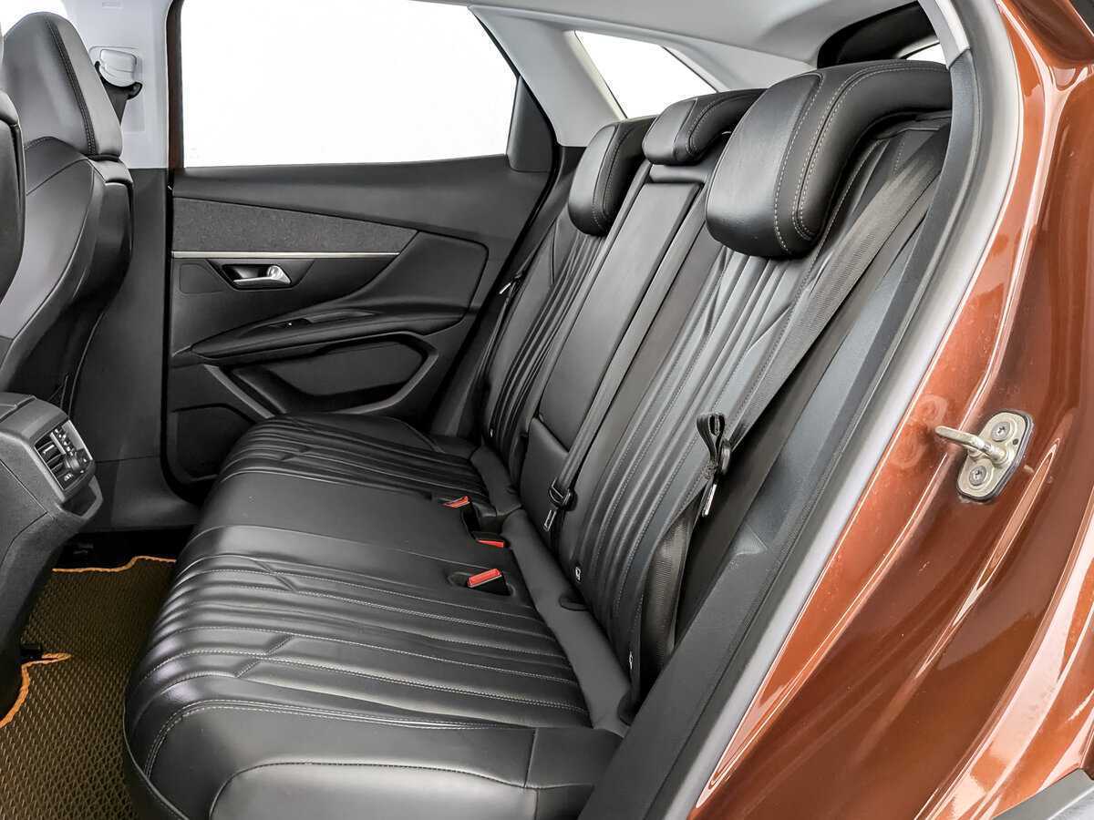 Купить Peugeot 3008, 2017, 71 211 км, фото №12