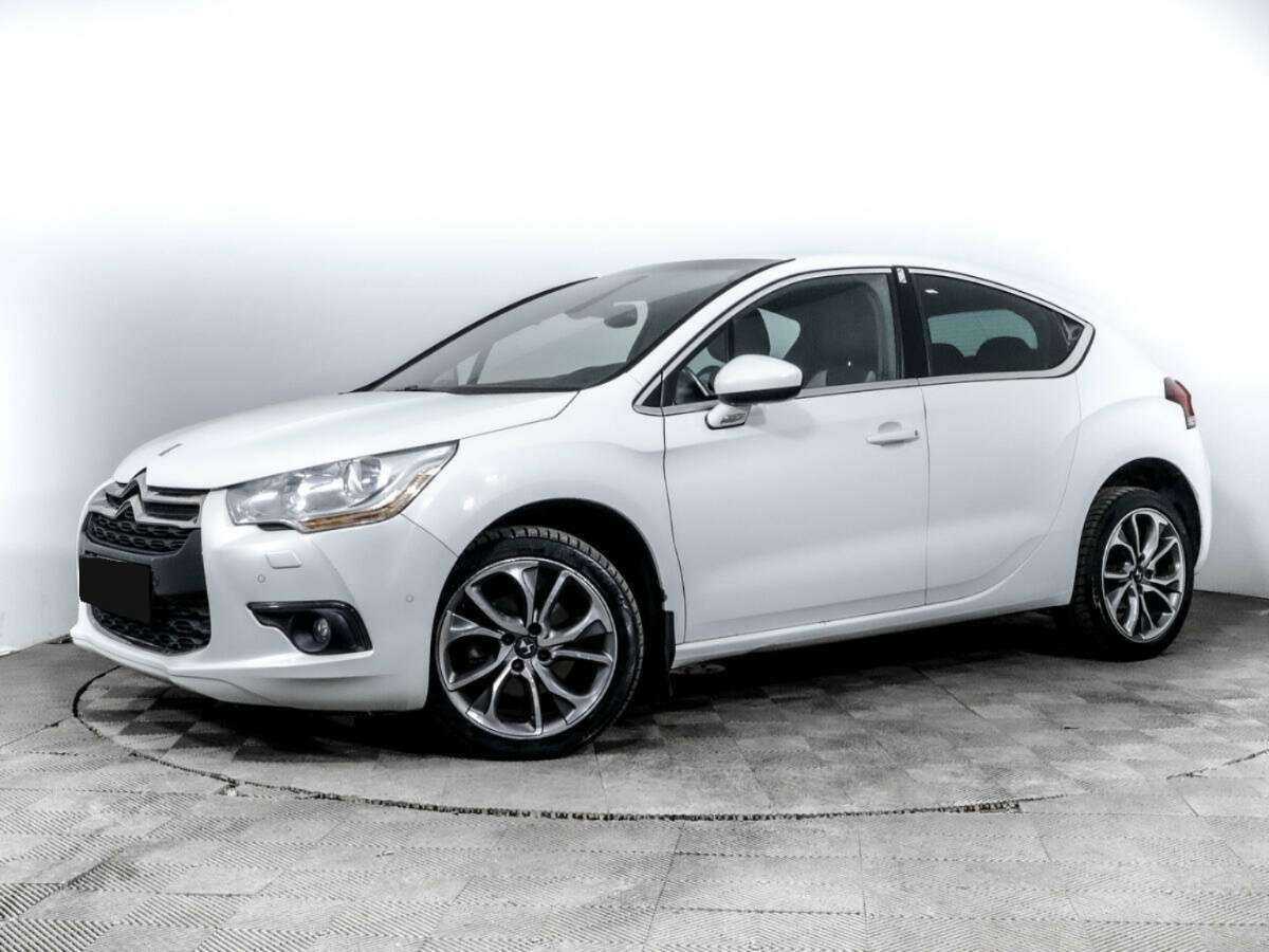 Купить Citroen DS4, 2013, 120 800 км, фото №1