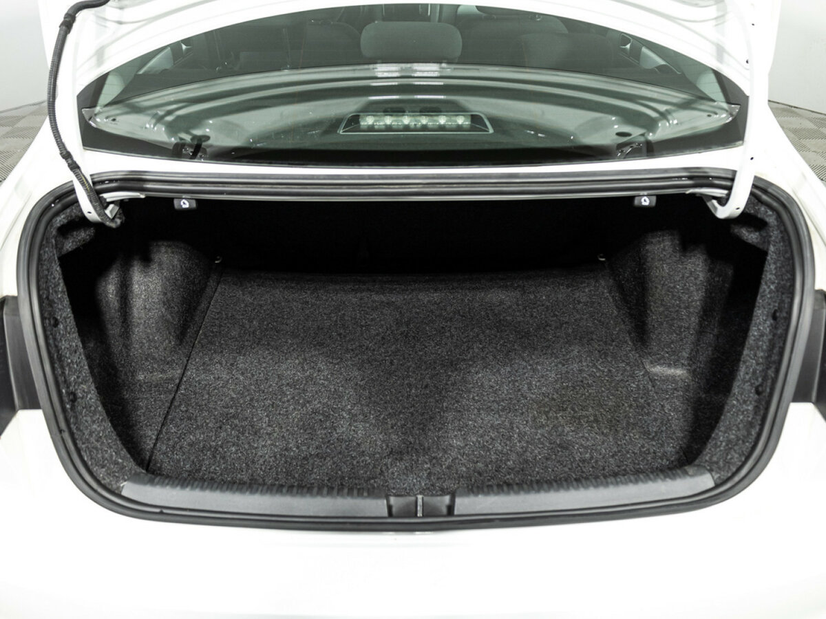 Купить Volkswagen Jetta VI Рестайлинг, 2017, 119 007 км, фото №13