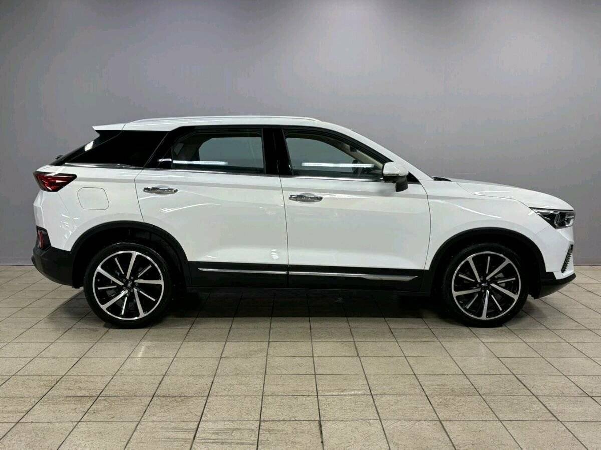 Купить FAW Bestune T77, 2023, 16 856 км, фото №4