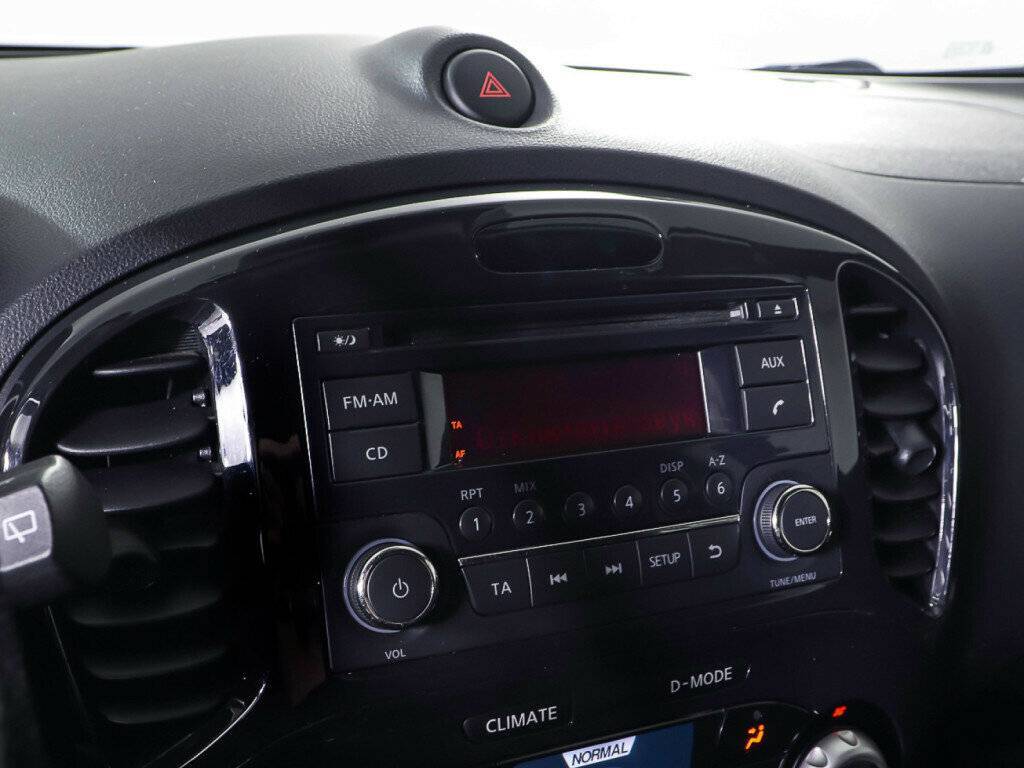 Купить Nissan Juke, 2012, 133 958 км, фото №20