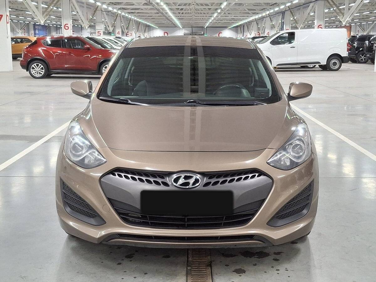 Купить Hyundai i30 II, 2013, 196 060 км, фото №2