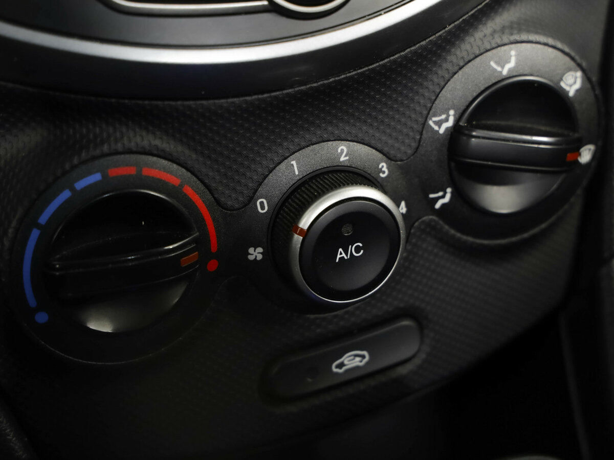 Купить Hyundai Solaris I Рестайлинг, 2016, 141 005 км, фото №14