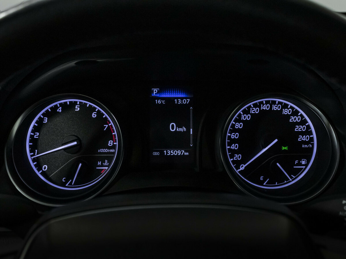 Купить Toyota Camry VIII (XV70) Рестайлинг, 2021, 135 096 км, фото №11