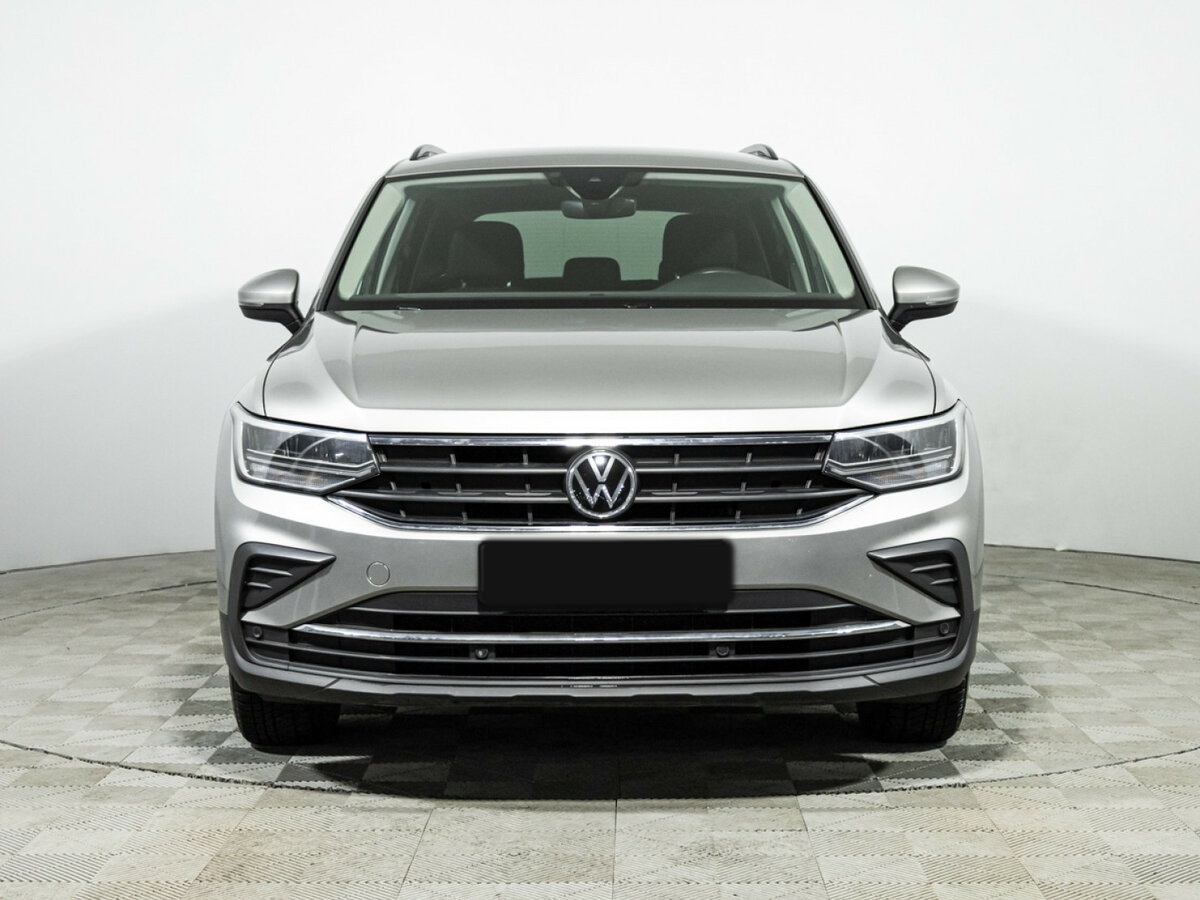 Купить Volkswagen Tiguan II Рестайлинг, 2021, 63 490 км, фото №2