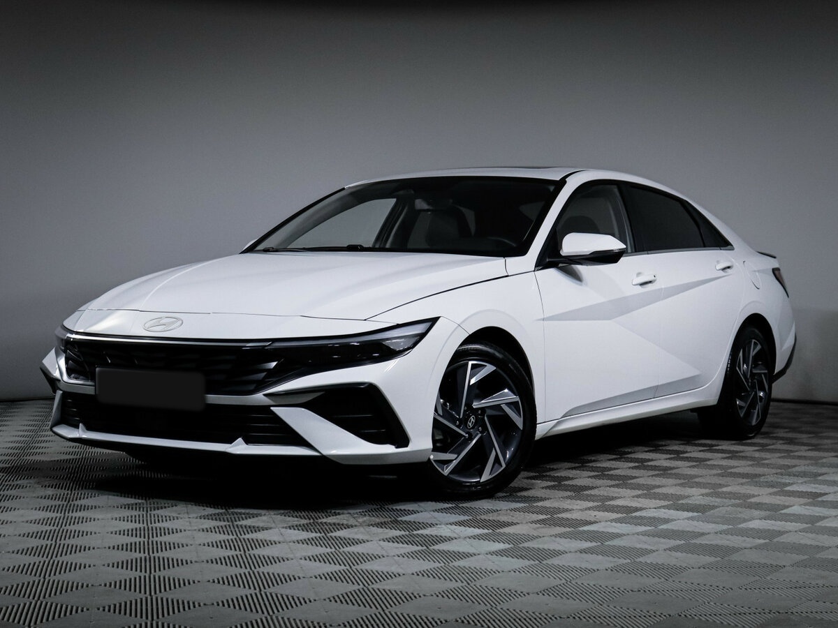 Купить Hyundai Elantra VII (CN7) Рестайлинг, 2024, 9 266 км, фото №1