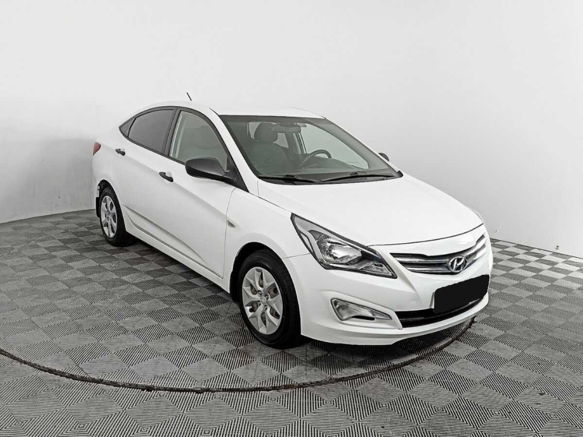 Купить Hyundai Solaris, 2015, 136 002 км, фото №3
